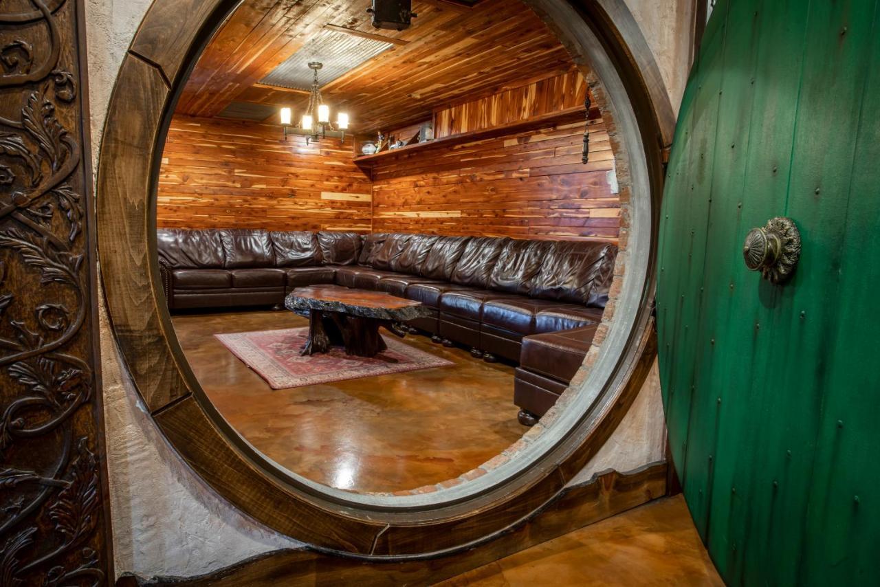 The Hobbit House, Fantasy Comes Home! Расселвілль Екстер'єр фото